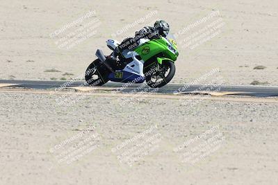 media/Oct-05-2025-CVMA (Sun) [[beeef4f201]]/Race 11-500-400(4)-350 Supersport/